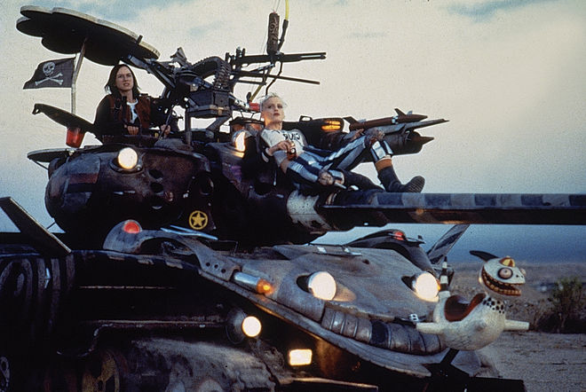 IMAGE: Photo – Tank Girl and Jet Girl on the tank