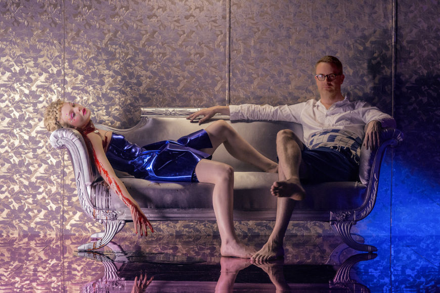 IMAGE: Elle Fanning & Nicolas Winding Refn on Set