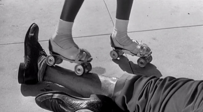 IMAGE: Rollerskate girl being a creep